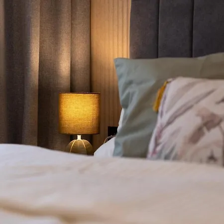 Modern Living, Design & Parking Apartamento Bratislava