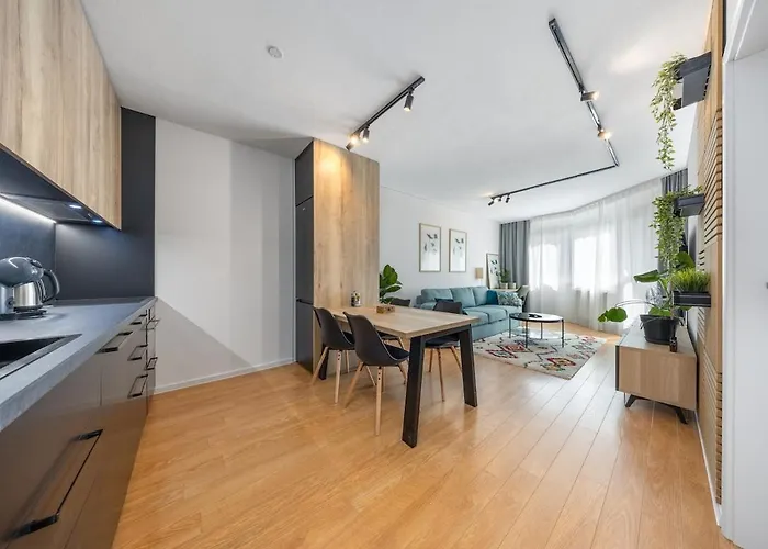 Modern Living, Design & Parking Apartament *